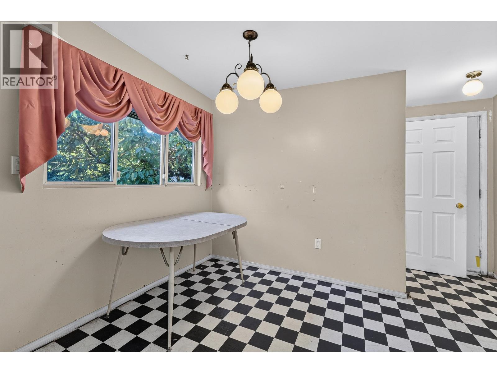 1429 E 11 Avenue, Vancouver, British Columbia V5N 1Y6 - Photo 11 - R3174513