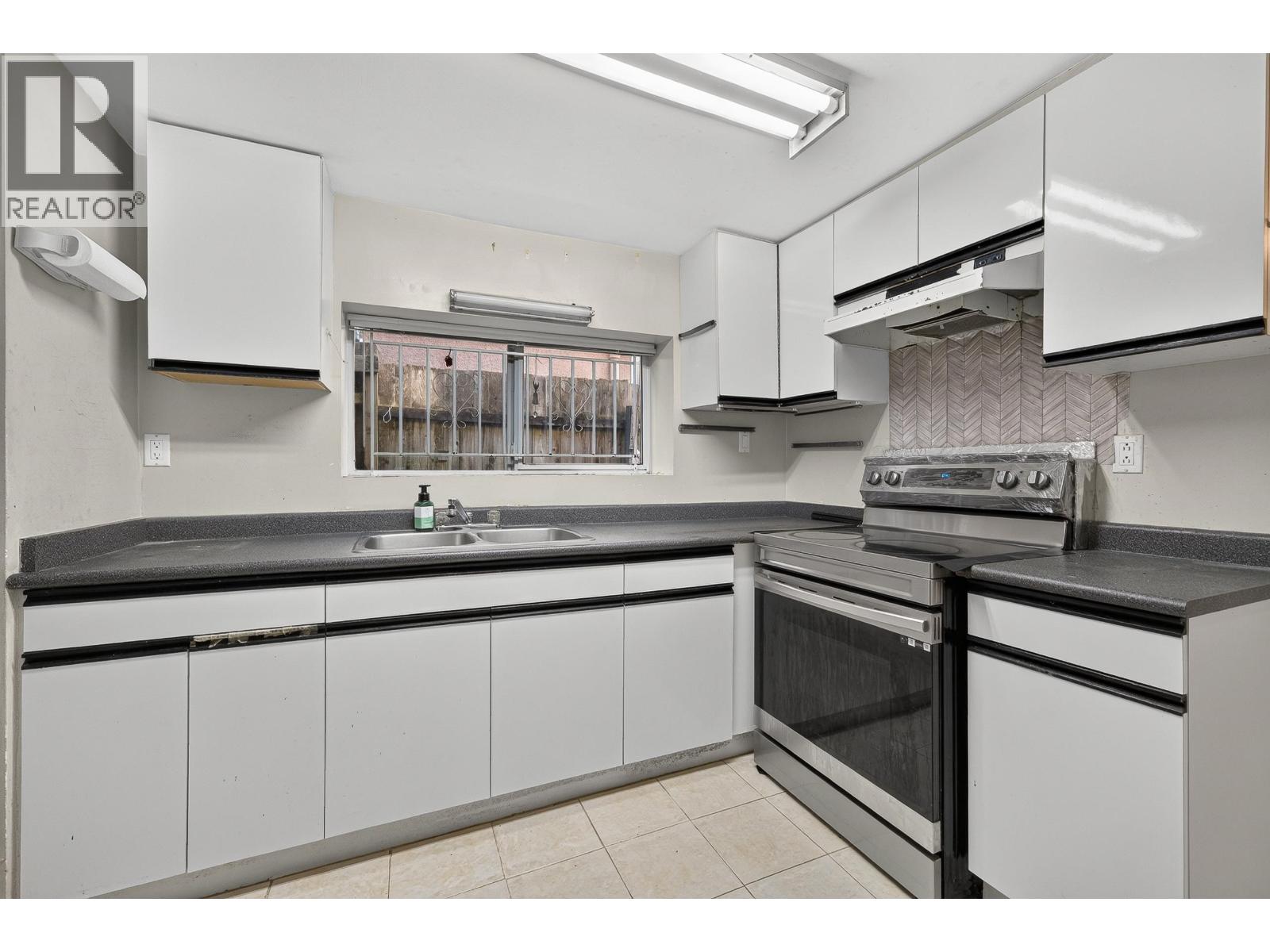 1429 E 11 Avenue, Vancouver, British Columbia V5N 1Y6 - Photo 27 - R3174513