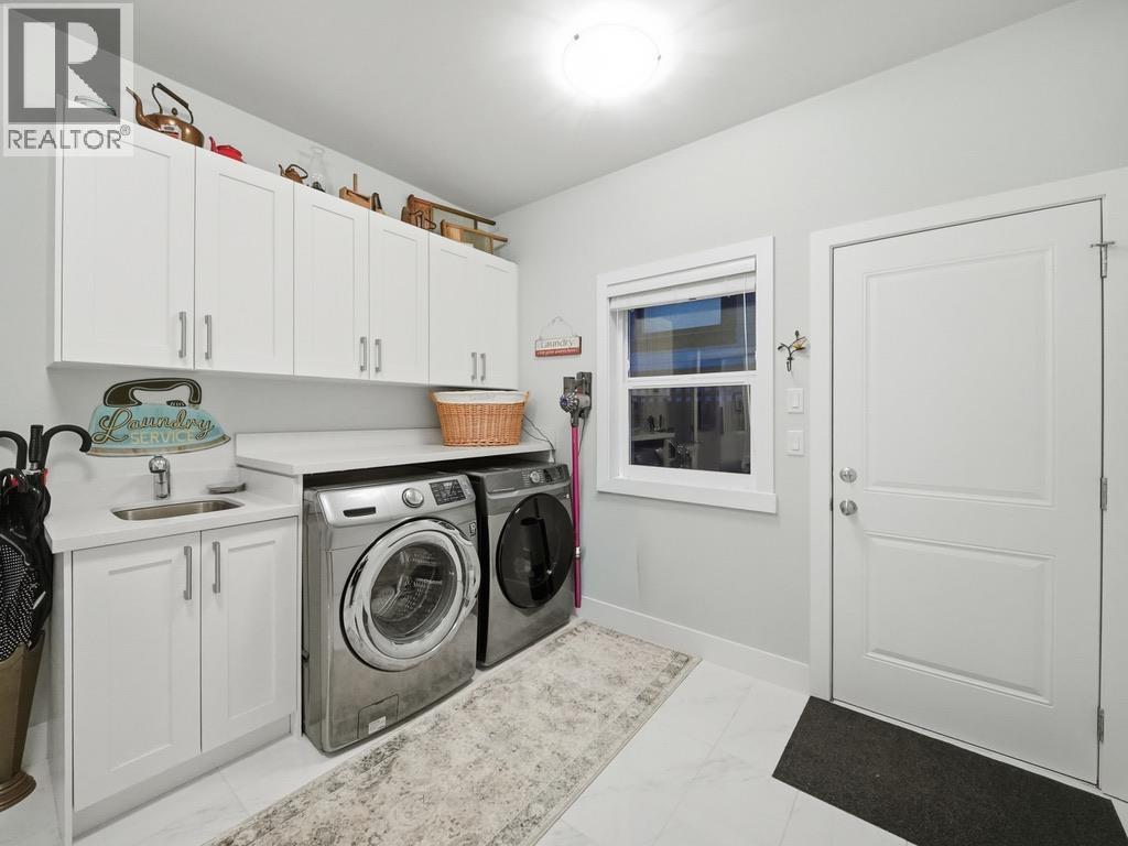 355 E 15th Street, North Vancouver, British Columbia V7L 2R6 - Photo 16 - R3174531
