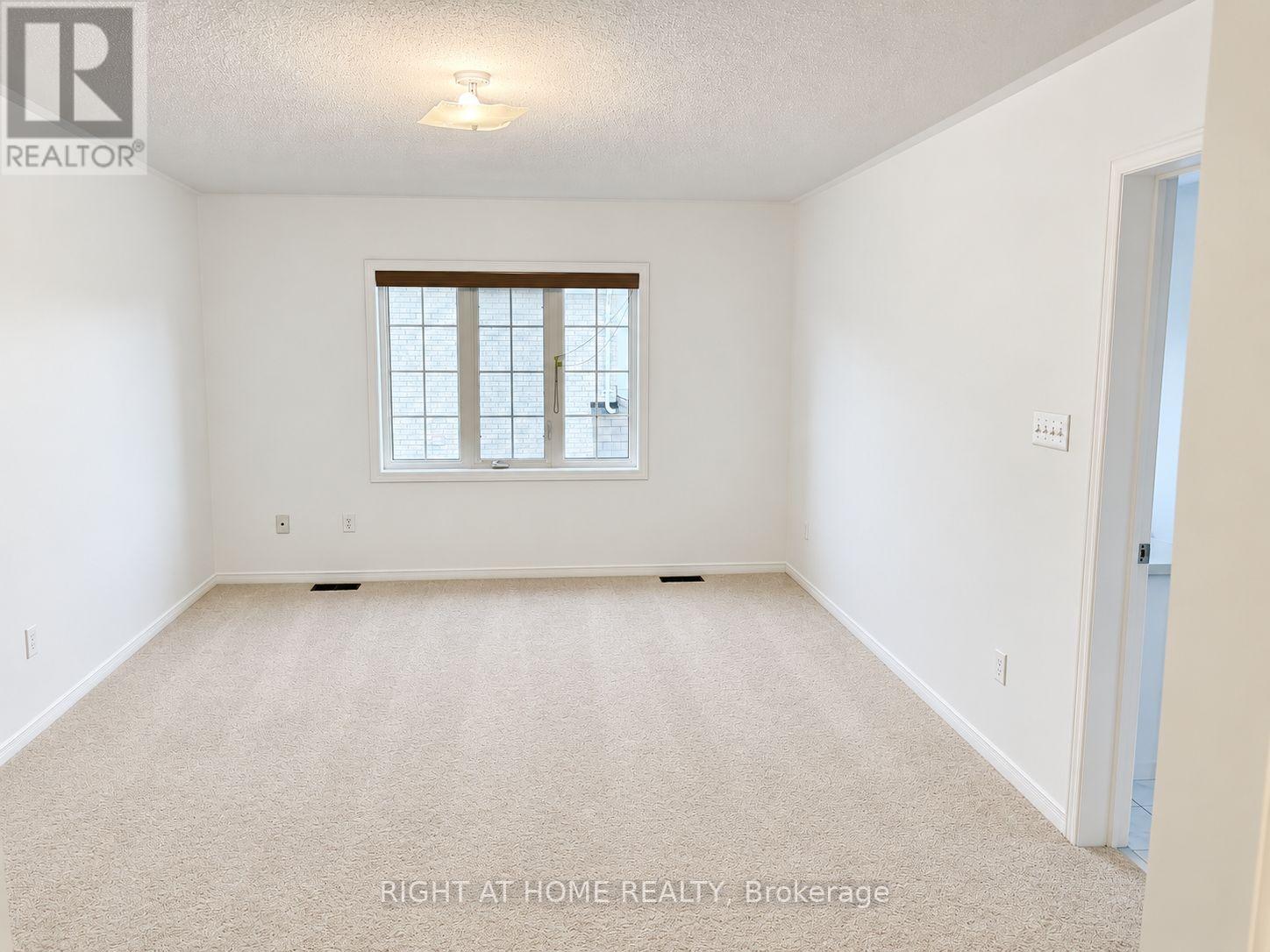 1260 Mccron Crescent, Newmarket, Ontario  L3X 0A1 - Photo 10 - N14008180