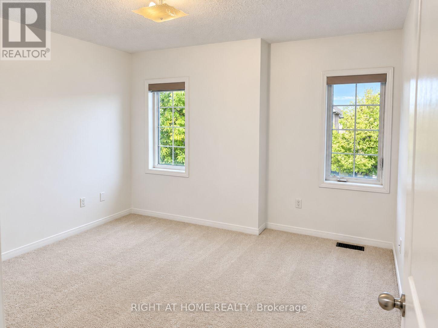 1260 Mccron Crescent, Newmarket, Ontario  L3X 0A1 - Photo 15 - N14008180