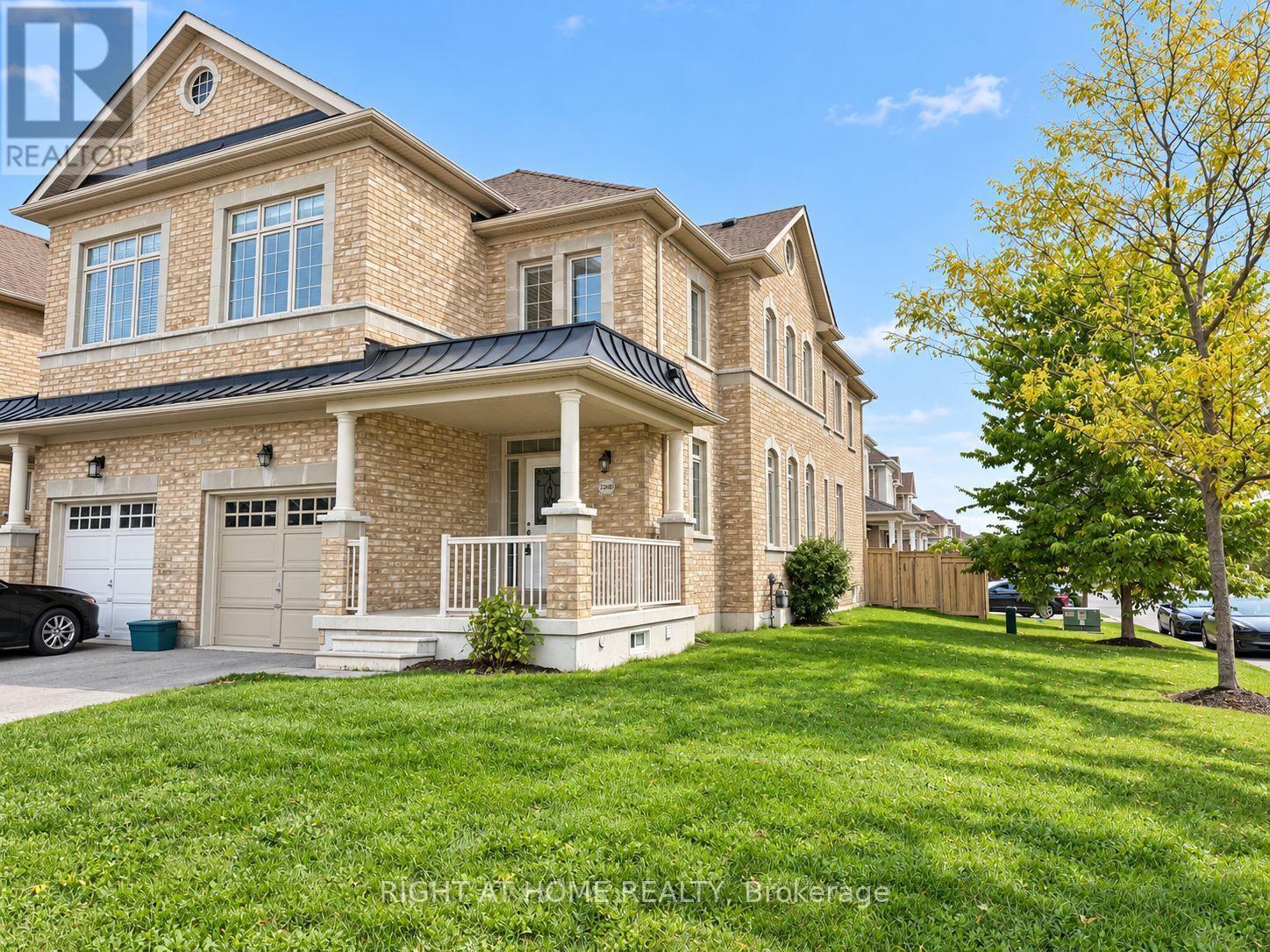 1260 Mccron Crescent, Newmarket, Ontario  L3X 0A1 - Photo 2 - N14008180