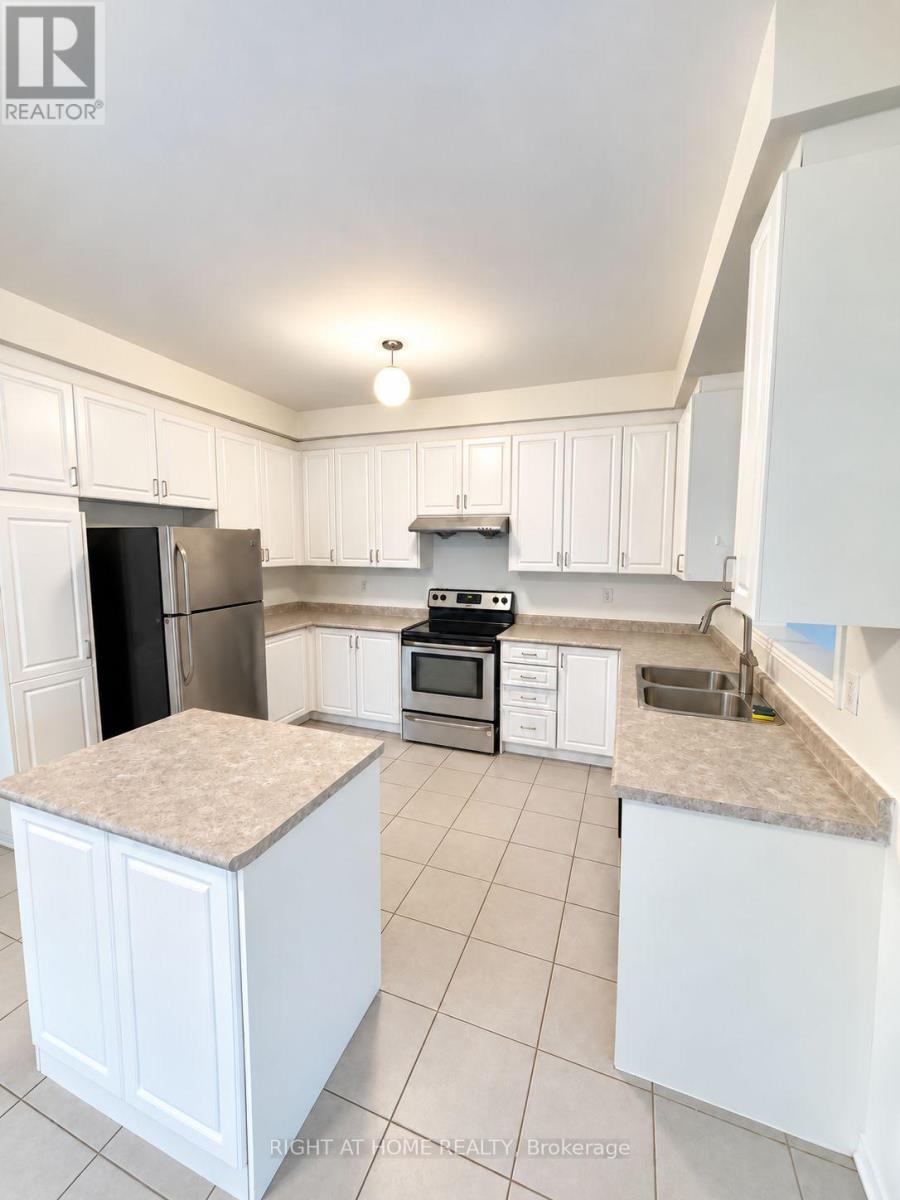 1260 Mccron Crescent, Newmarket, Ontario  L3X 0A1 - Photo 5 - N14008180