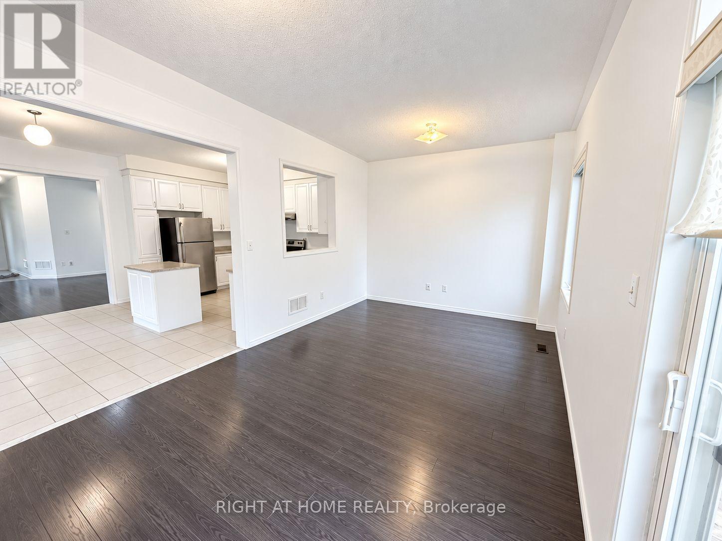 1260 Mccron Crescent, Newmarket, Ontario  L3X 0A1 - Photo 7 - N14008180