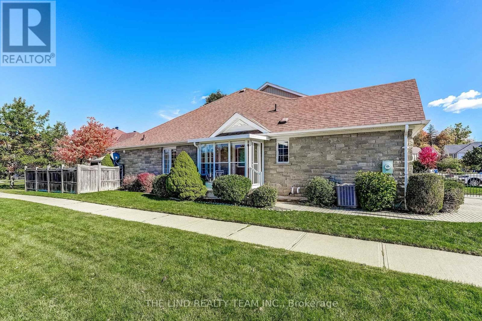 75 Jessop Avenue, King, Ontario  L0G 1T0 - Photo 3 - N14009548