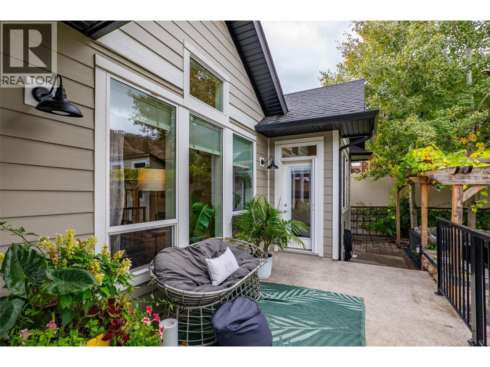 810 Woodrush Court, Kamloops, British Columbia  V2B 6E6 - Photo 40 - 10403020