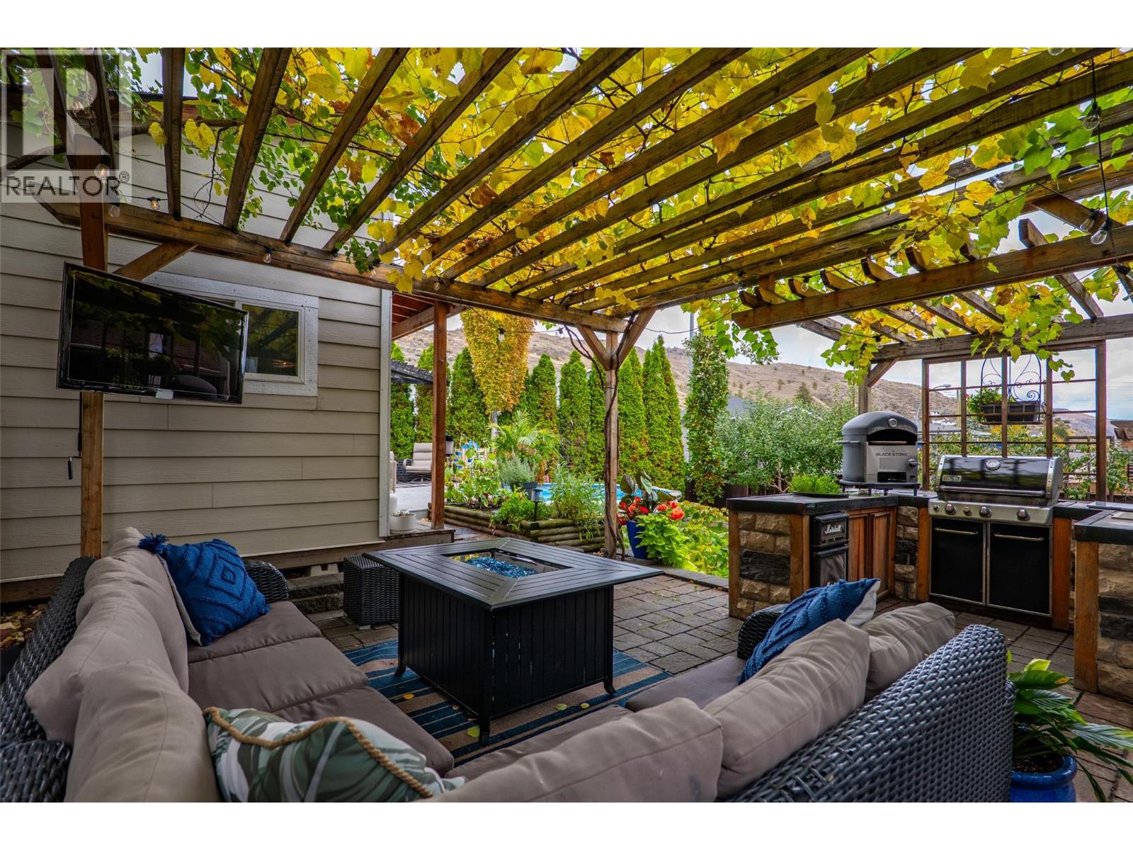 810 Woodrush Court, Kamloops, British Columbia  V2B 6E6 - Photo 45 - 10403020