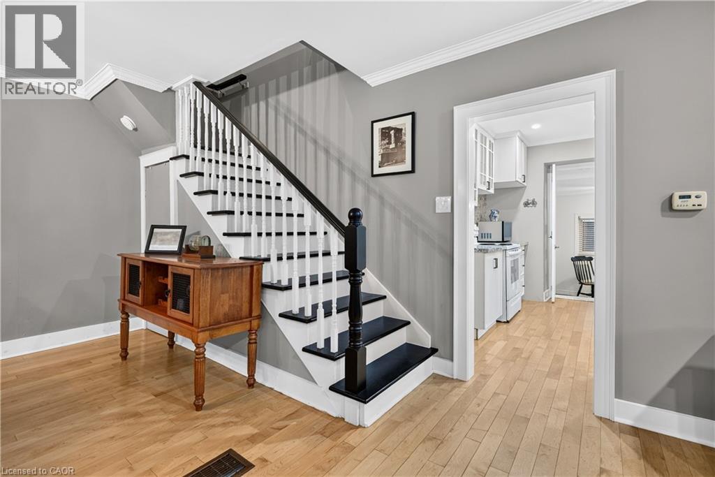 21 Brock Street N, Dundas, Ontario  L9H 3A6 - Photo 31 - 40865985