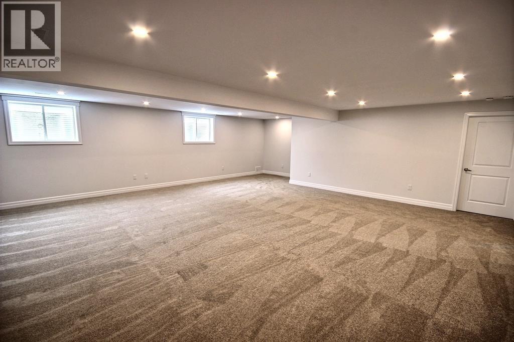 3524 Kawartha Drive, Plympton-Wyoming, Ontario  N0N 1E0 - Photo 8 - 26019816