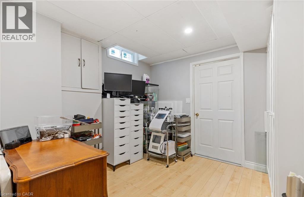 467 Hedgerow Lane, Oakville, Ontario  L6H 4V8 - Photo 31 - 40869048
