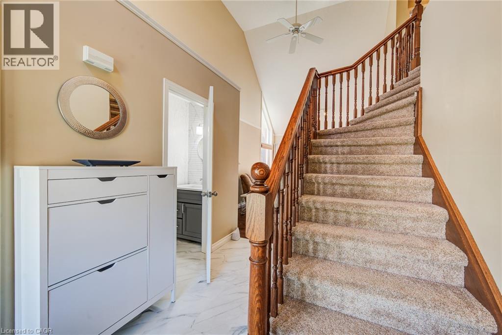 39 Oliver Court Se, Kitchener, Ontario  N2N 3E7 - Photo 5 - 40870642
