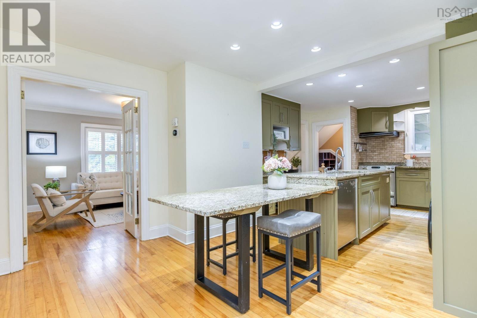 2561 Newton Avenue, Halifax, Nova Scotia  B3L 3C4 - Photo 14 - 202625735