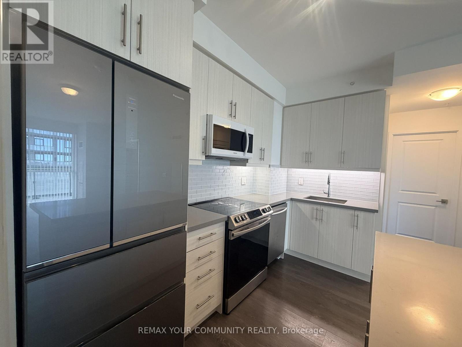 1809 - 75 Oneida Crescent, Richmond Hill, Ontario  L4B 0A6 - Photo 5 - N13861832