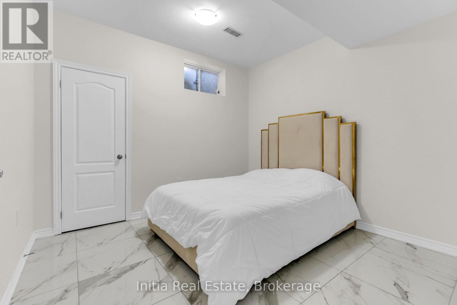 12 Erintown Crescent S, Brampton, Ontario  L6P 4H2 - Photo 40 - W13886084