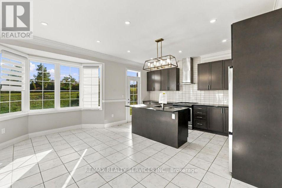 108 Frank Kelly Drive, East Gwillimbury, Ontario  L9N 0V3 - Photo 7 - N13880646