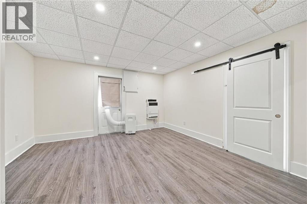46 Grand River Street N, Paris, Ontario  N3L 2M2 - Photo 17 - 40868326