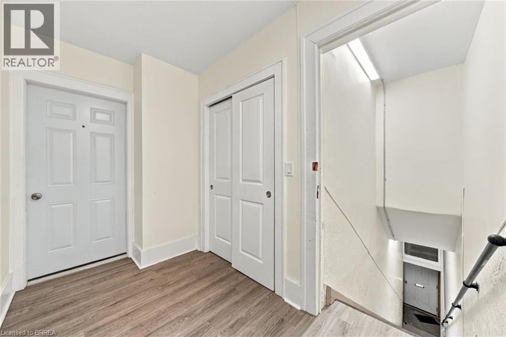 46 Grand River Street N, Paris, Ontario  N3L 2M2 - Photo 5 - 40868326