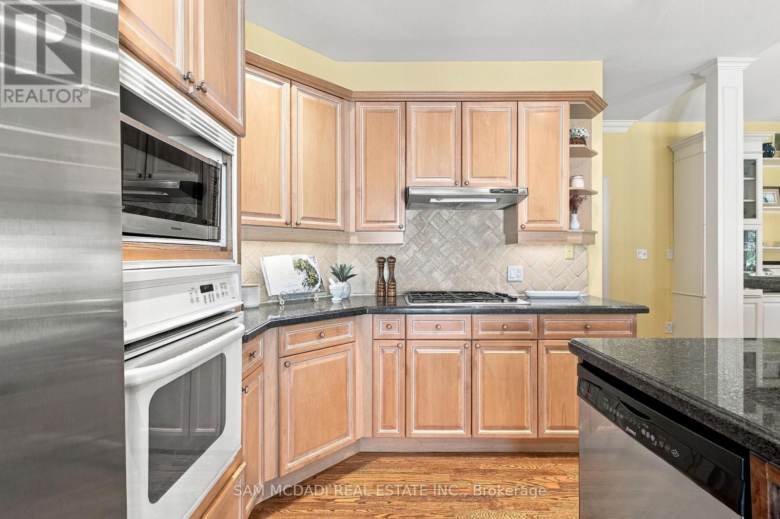 6 - 1205 Clarkson Road N, Mississauga, Ontario  L5J 2W1 - Photo 11 - W14008080
