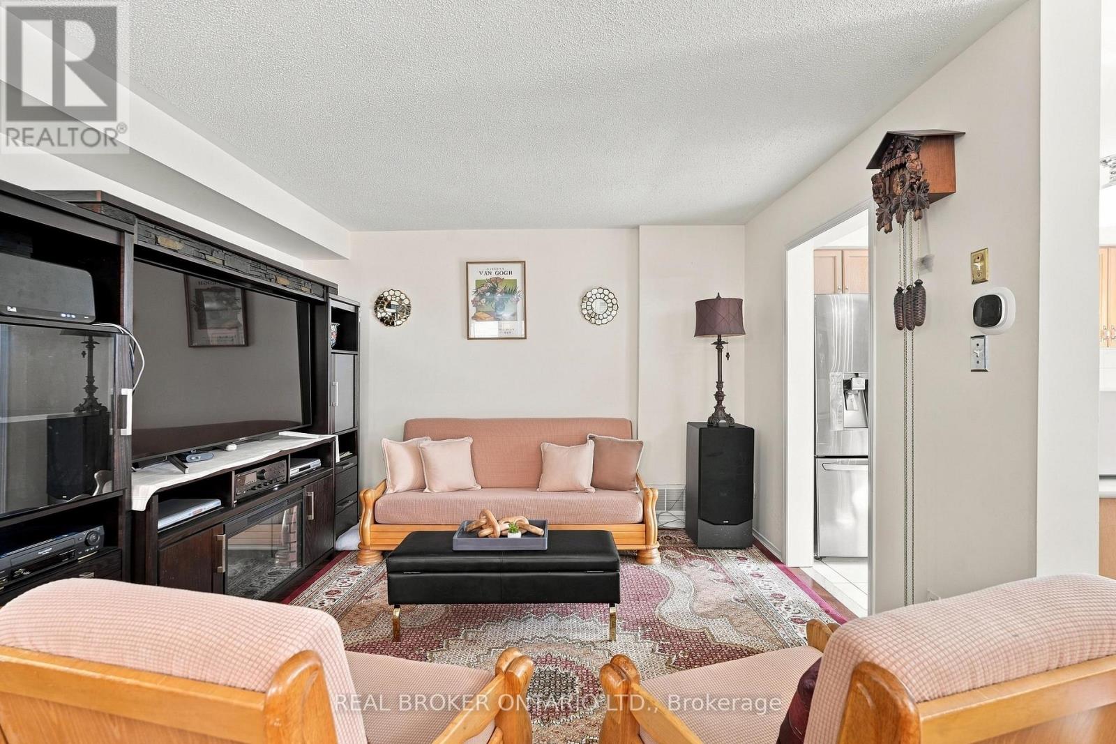 70 - 77 Norman Wesley Way, Toronto, Ontario  M3M 3H3 - Photo 7 - W14008082