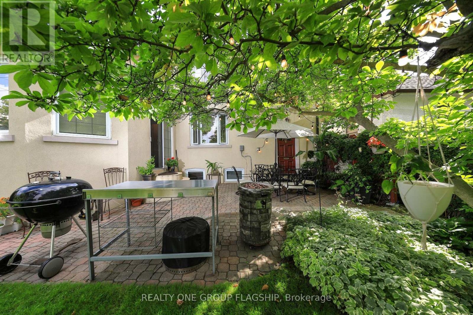 1098 Kipling Avenue, Toronto, Ontario  M9B 3M2 - Photo 17 - W14008660