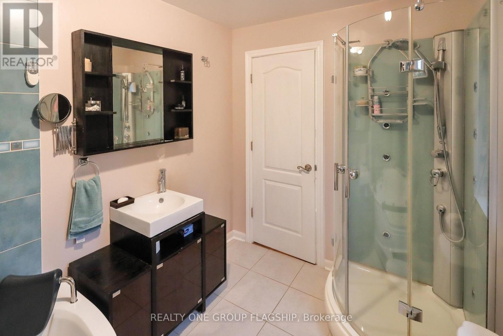 1098 Kipling Avenue, Toronto, Ontario  M9B 3M2 - Photo 26 - W14008660