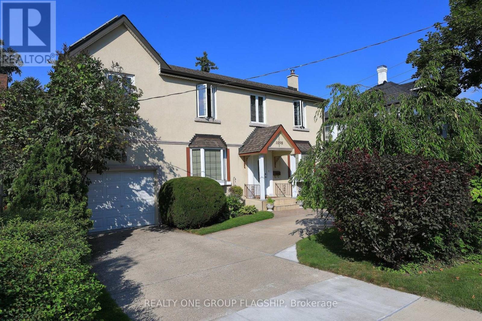 1098 Kipling Avenue, Toronto, Ontario  M9B 3M2 - Photo 3 - W14008660