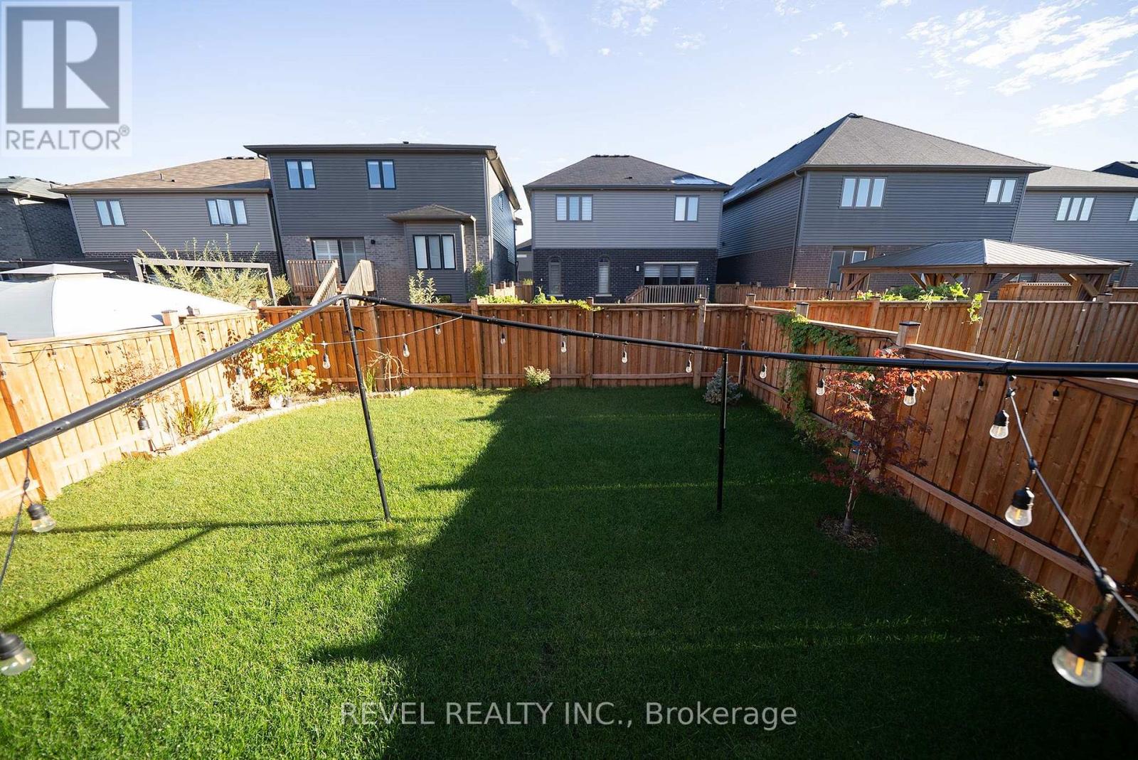 64 Holder Drive, Brantford, Ontario  N3T 0W8 - Photo 30 - X14008288