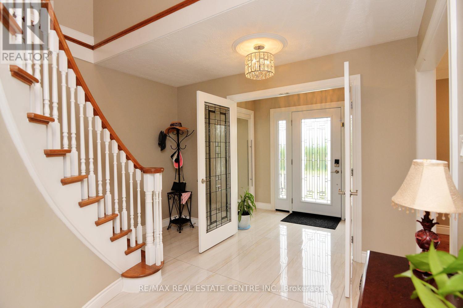 43 Regalview Drive, Hamilton, Ontario  L8G 4Y7 - Photo 10 - X14008910