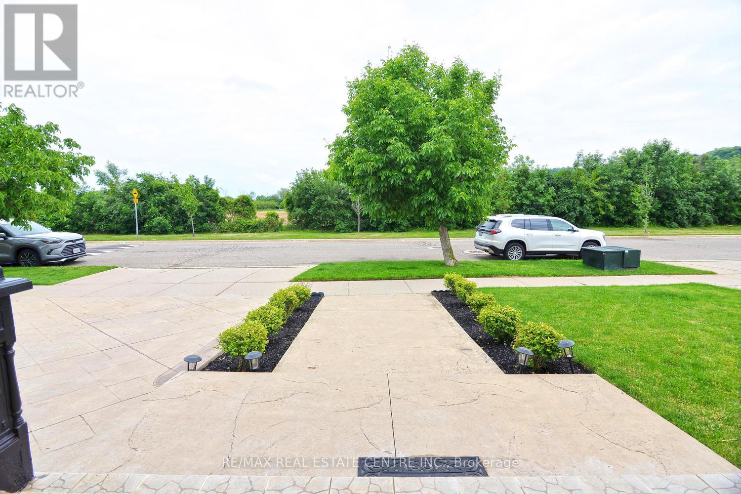 43 Regalview Drive, Hamilton, Ontario  L8G 4Y7 - Photo 5 - X14008910