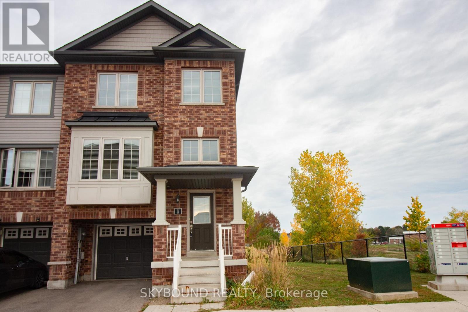 8 - 395 Linden Drive, Cambridge, Ontario  N3H 0C8 - Photo 2 - X14008936