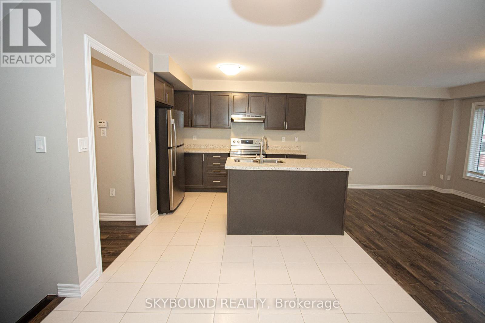 8 - 395 Linden Drive, Cambridge, Ontario  N3H 0C8 - Photo 5 - X14008936