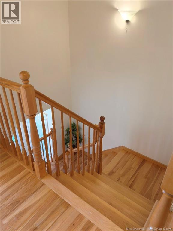 302 Lonsdale Drive, Moncton, New Brunswick  E1G 0A8 - Photo 9 - NB145888