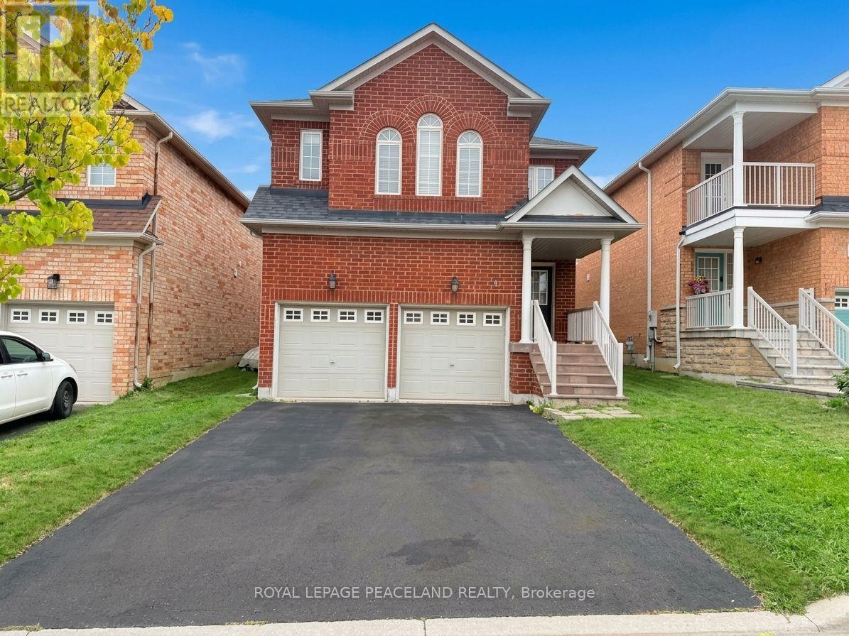 8 MAFFEY CRESCENT, Richmond Hill, Ontario