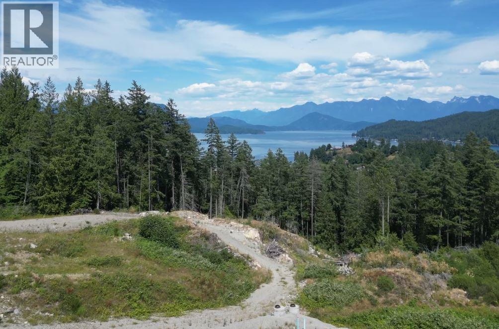 692 Gower Point Road, Gibsons, British Columbia  V0V 0V0 - Photo 15 - C8082625