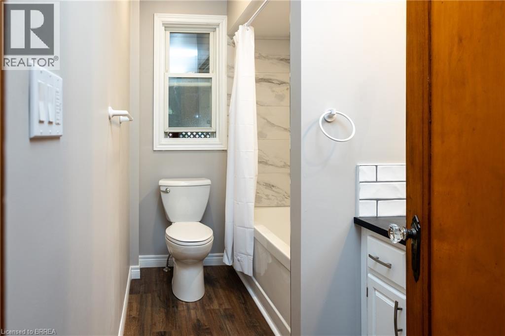 41 Church Street E, Delhi, Ontario  N4B 1T5 - Photo 12 - 40870414
