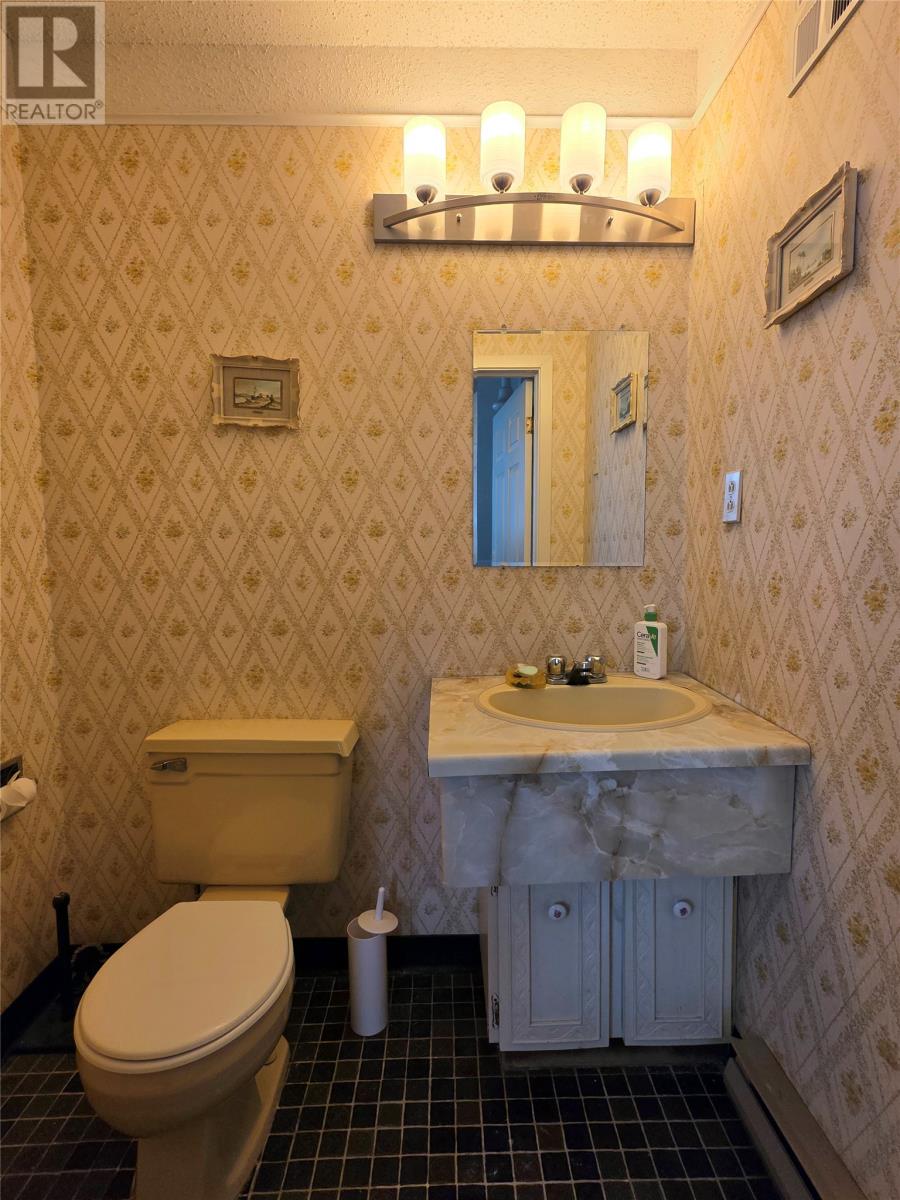 41 MacPherson Avenue, Corner Brook — photo 10