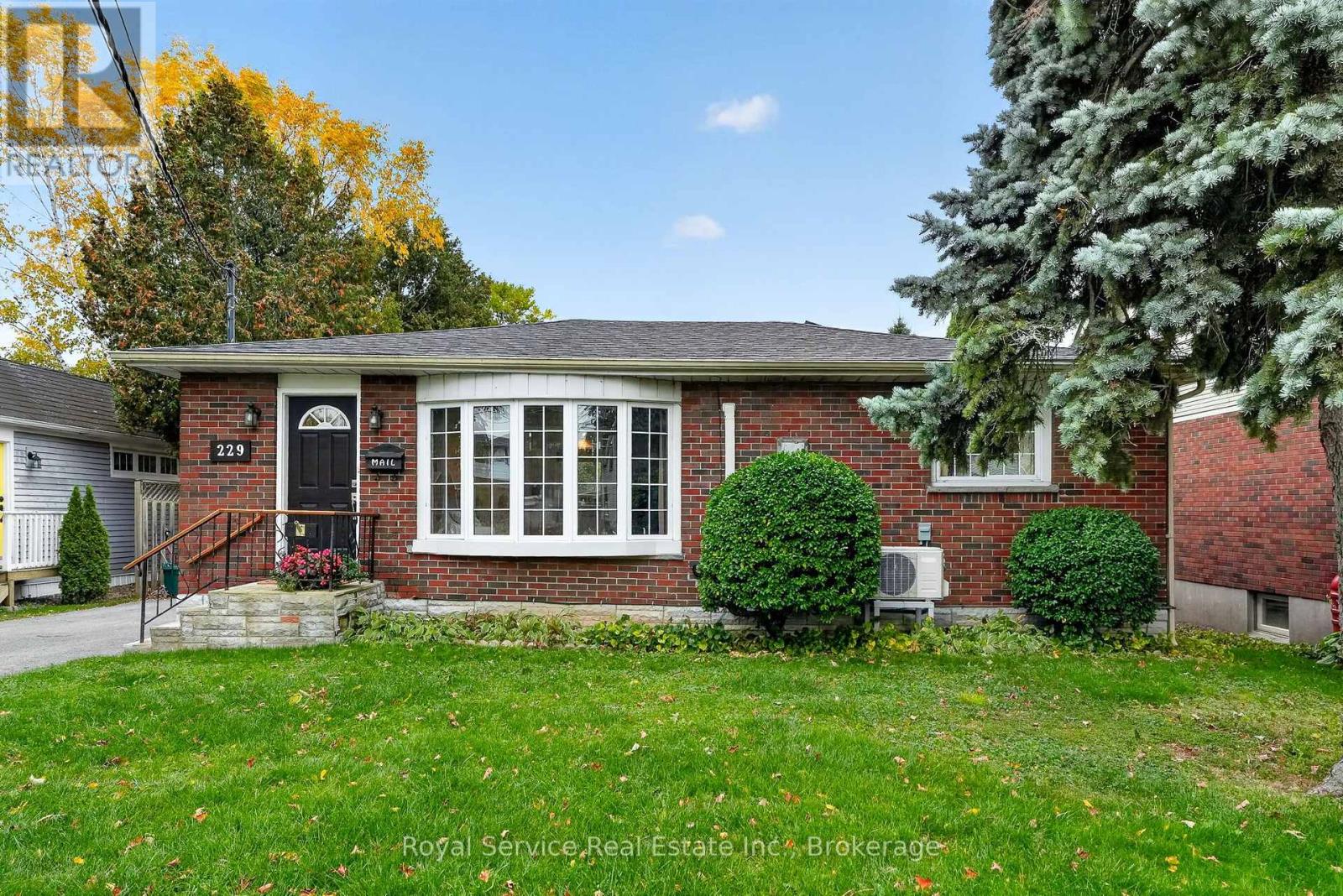 229 Water Street, Cobourg, Ontario  K9A 1R3 - Photo 1 - X14012246