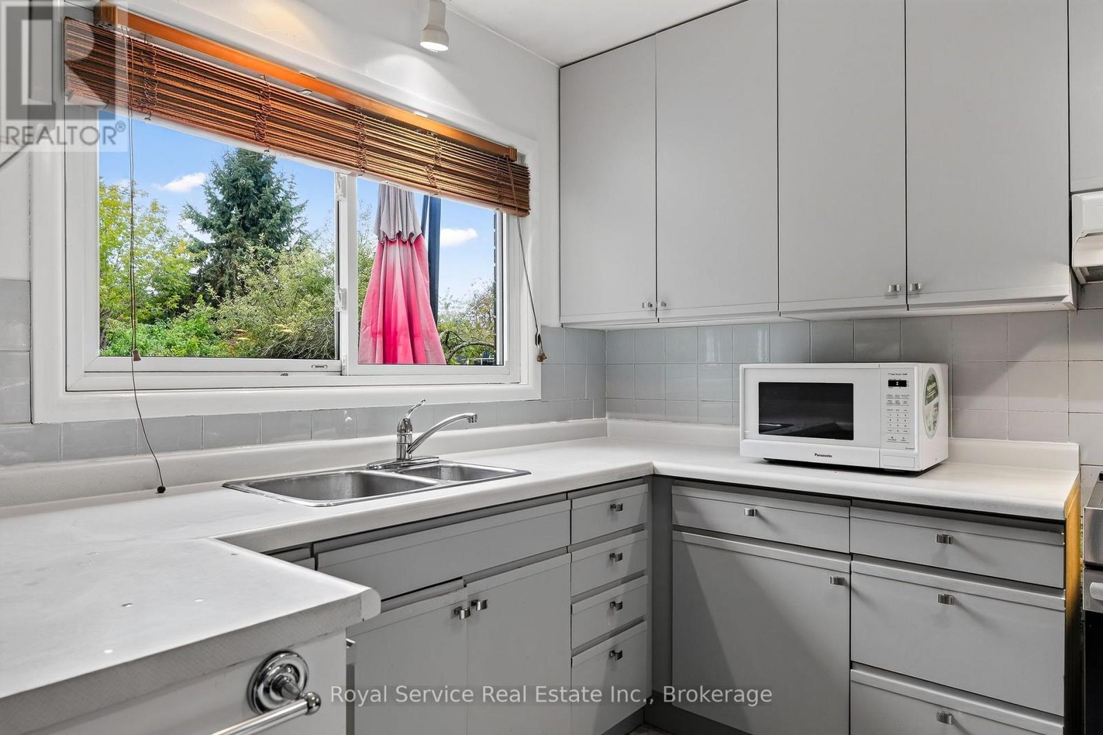 229 Water Street, Cobourg, Ontario  K9A 1R3 - Photo 5 - X14012246