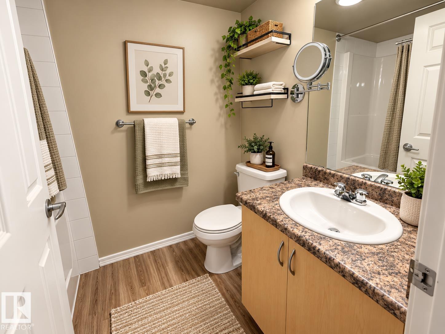 #310 42 SUMMERWOOD BV