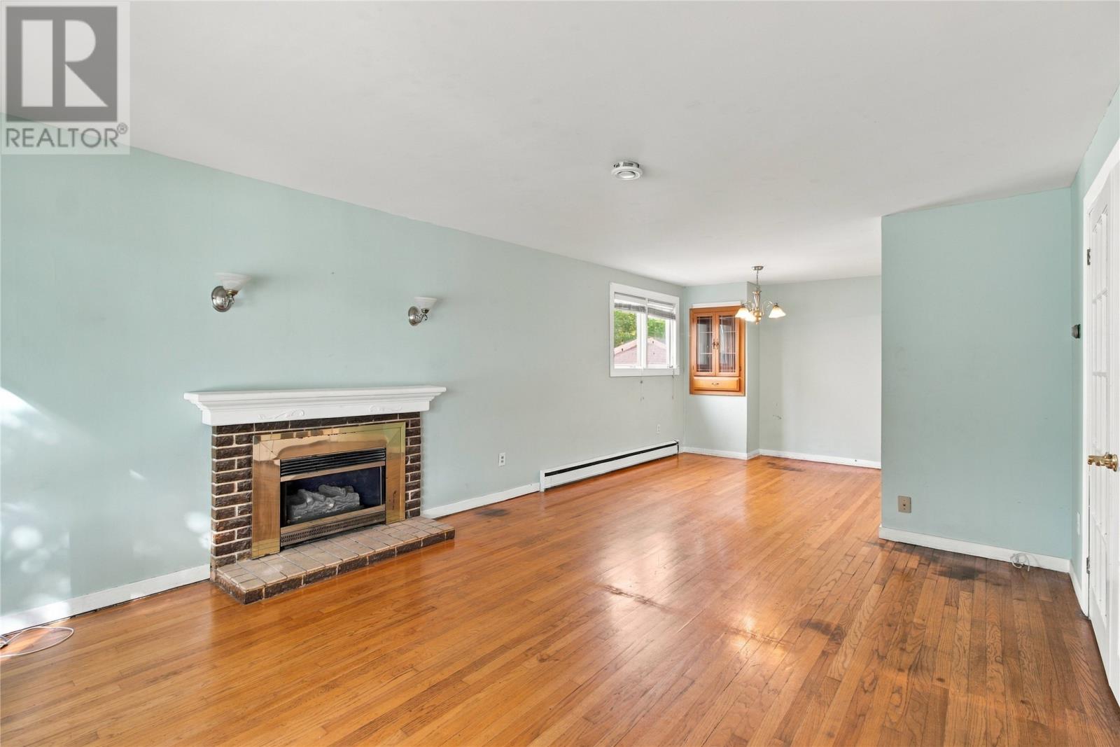 28 Thorburn Road, St Johns — photo 5