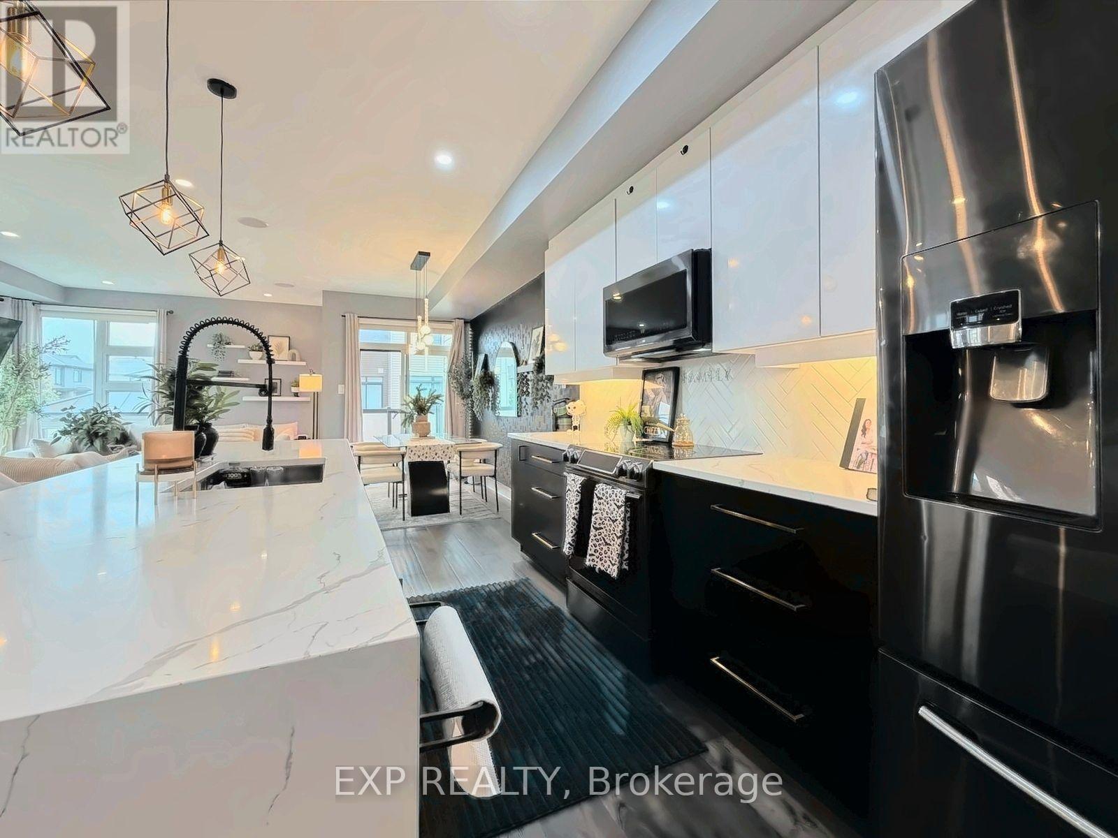 543 Rathburn Lane, Ottawa, Ontario  K1T 0T3 - Photo 15 - X14012038
