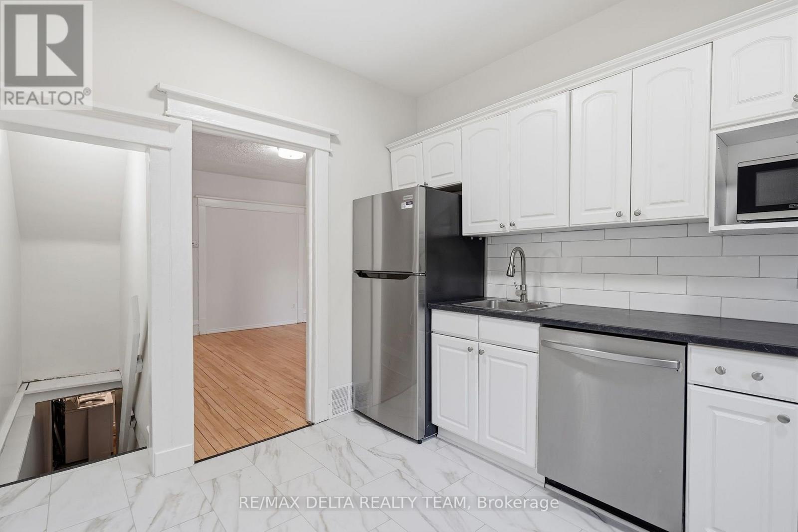179 Goulburn Avenue, Ottawa, Ontario  K1N 8E3 - Photo 17 - X14012372