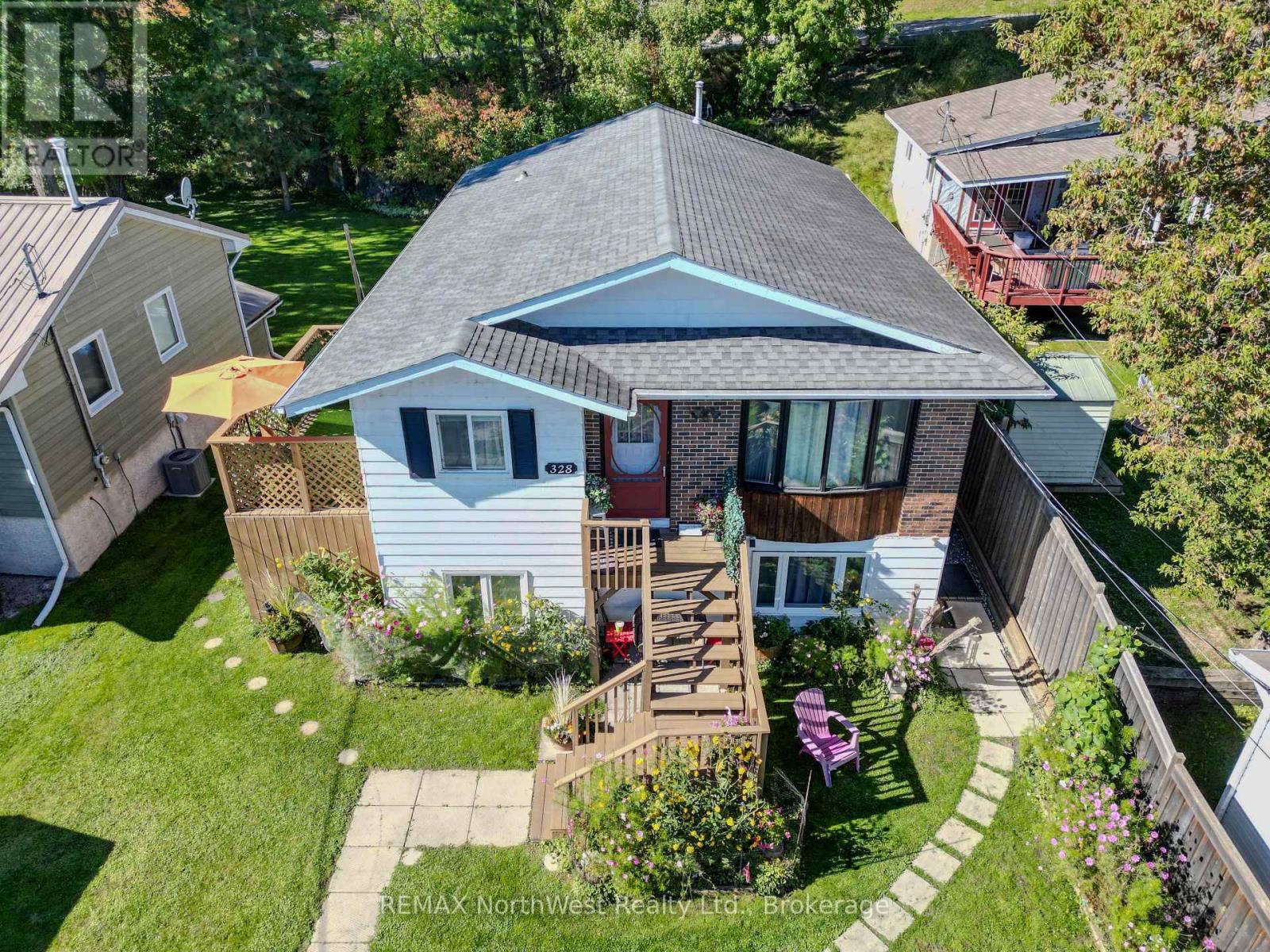 328 Ninth Avenue S, Kenora, Ontario  P9N 2J3 - Photo 2 - X14010404
