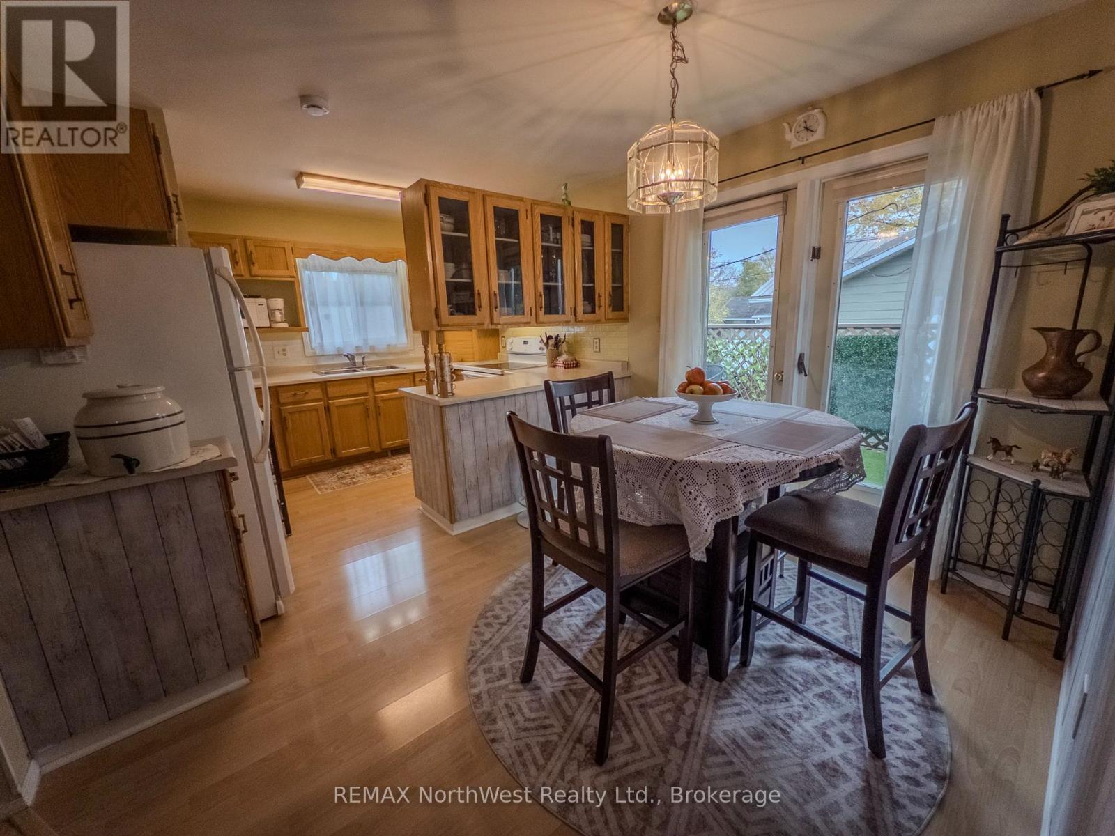 328 Ninth Avenue S, Kenora, Ontario  P9N 2J3 - Photo 9 - X14010404