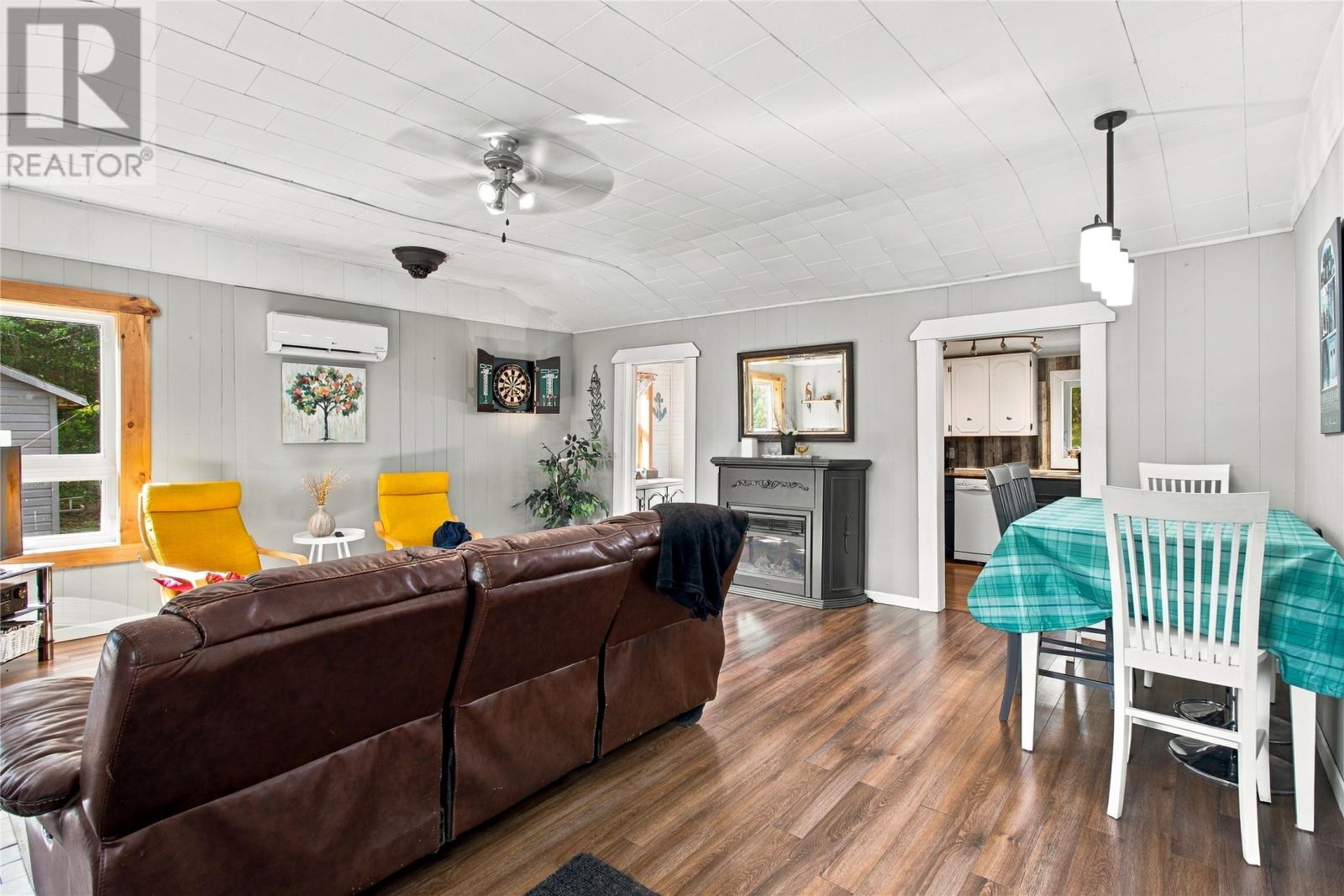 542 Beachycove Road, Tors Cove — photo 6