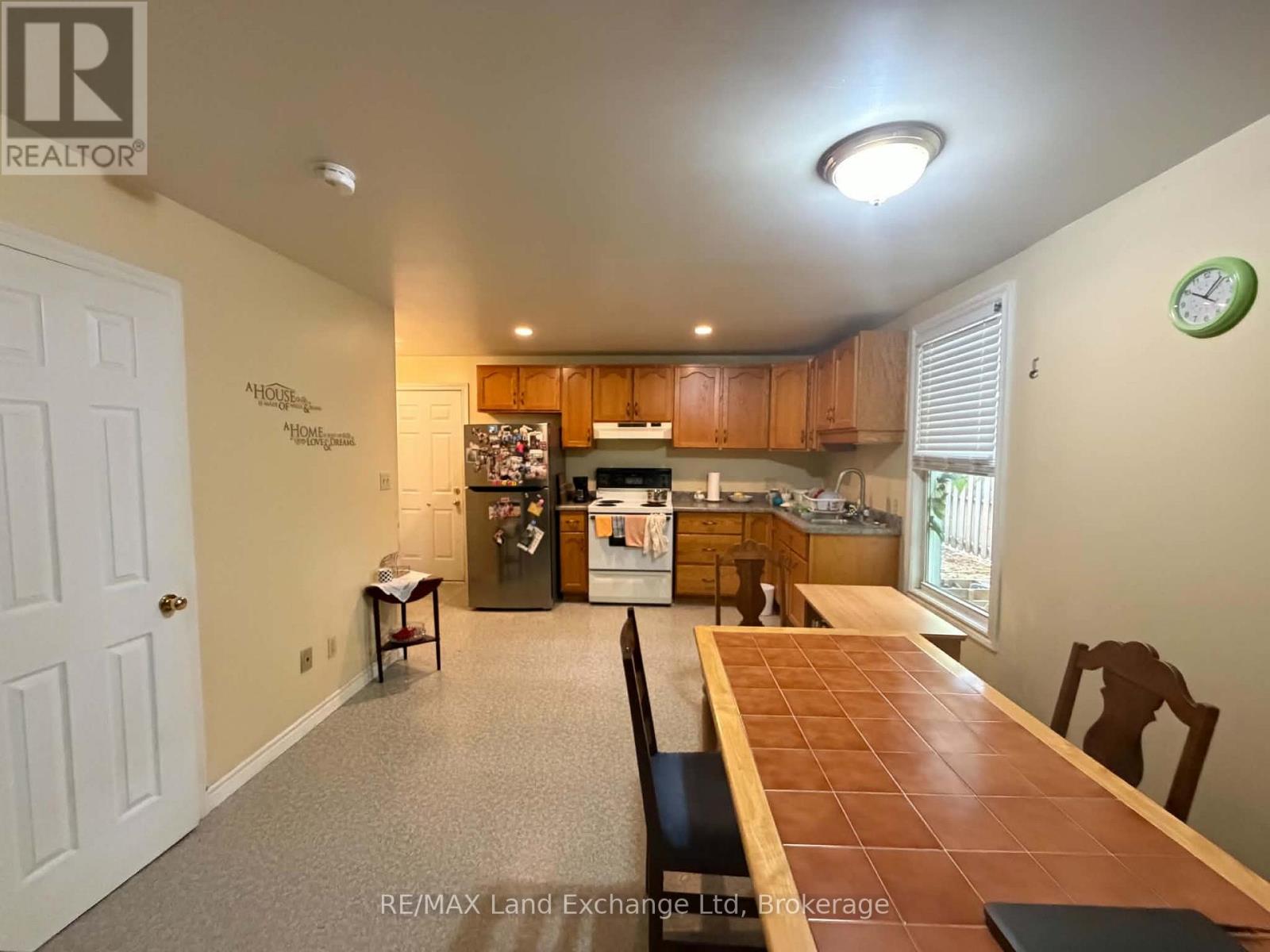 276 Centre Street, North Huron (Wingham), Ontario  N0G 2W0 - Photo 19 - X14013806