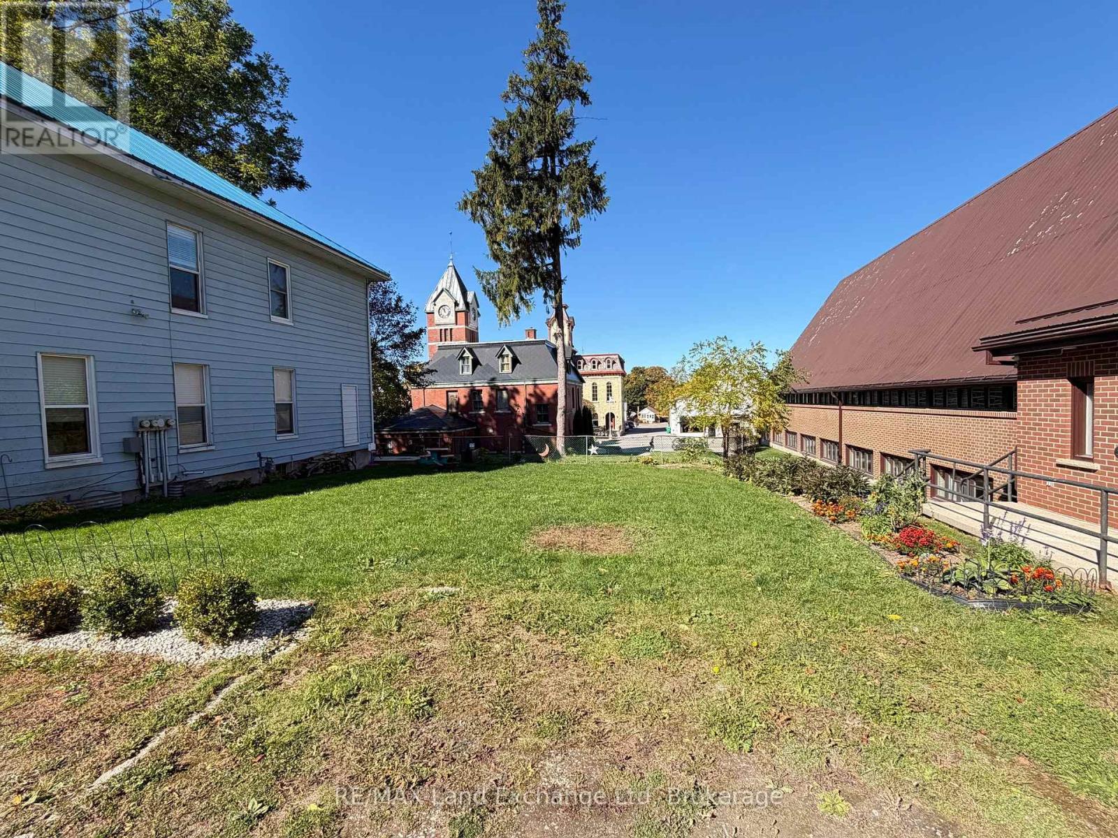 276 Centre Street, North Huron (Wingham), Ontario  N0G 2W0 - Photo 2 - X14013806