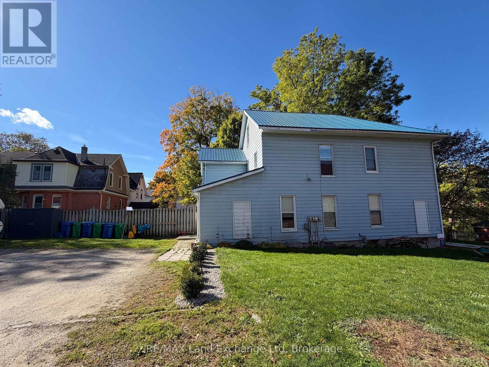 276 Centre Street, North Huron (Wingham), Ontario  N0G 2W0 - Photo 3 - X14013806