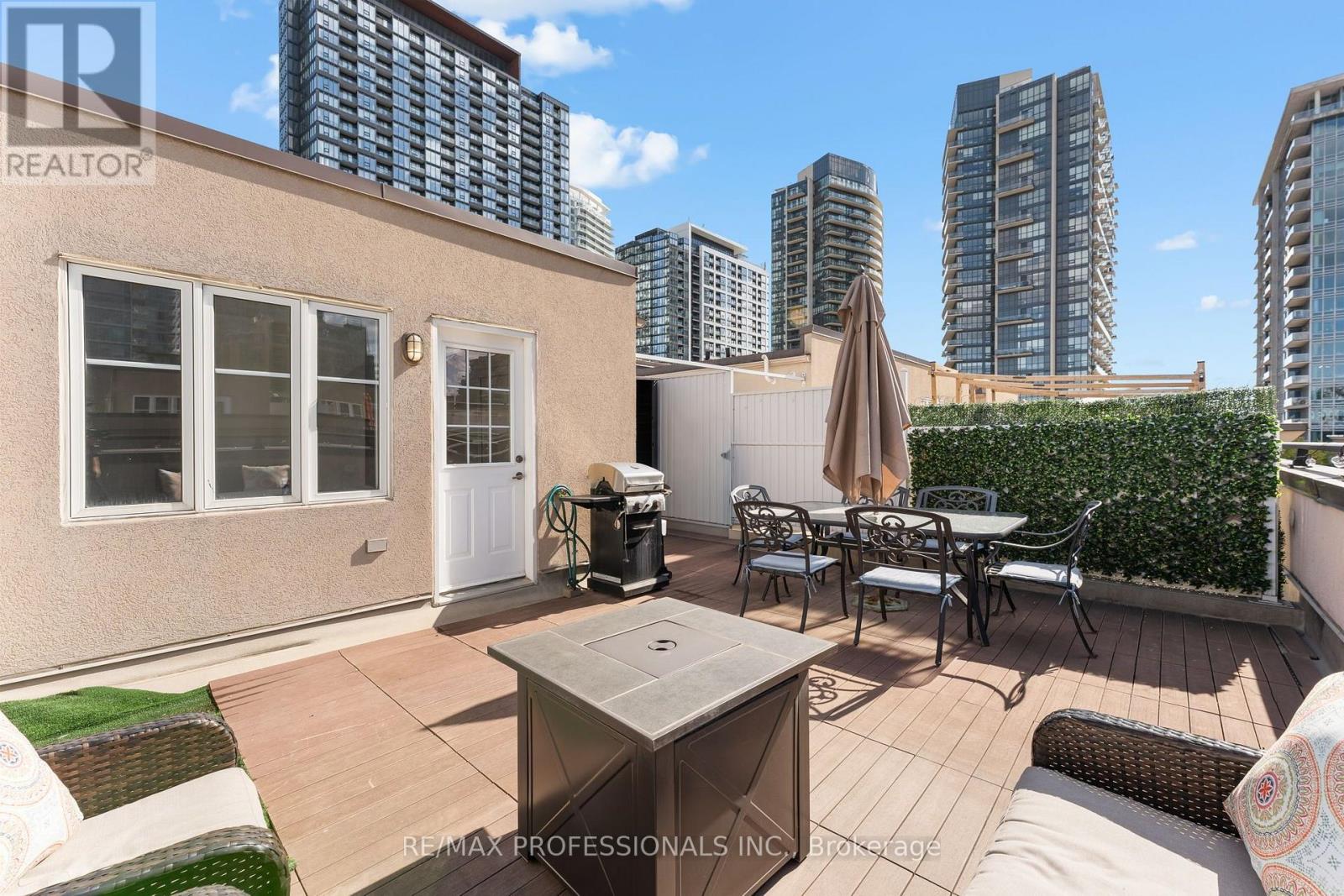 439 - 34 Western Battery Road, Toronto, Ontario  M6K 3N9 - Photo 17 - C14011334