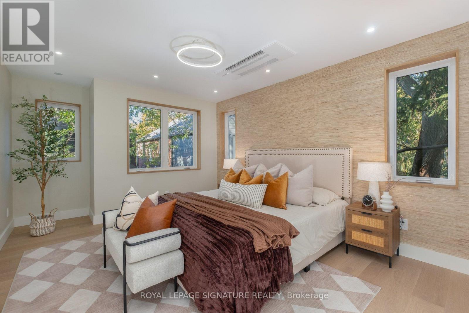 35 Bessborough Drive, Toronto, Ontario  M4G 3H6 - Photo 42 - C14011372